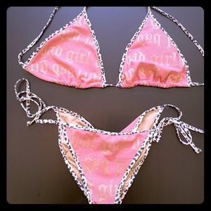 Victoria’s Secret bikini